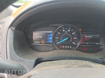 2016 Ford Explorer XLT - miniatura 12