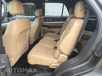2016 Ford Explorer XLT - miniatura 13