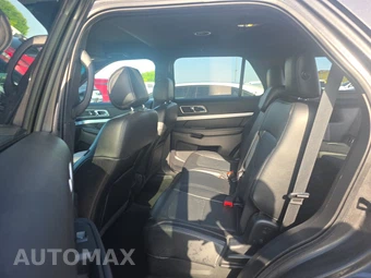 2016 Ford Explorer XLT – miniatura 13