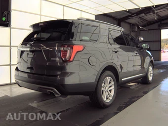 2016 Ford Explorer XLT – miniatura 4