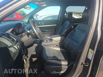 2016 Ford Explorer XLT – miniatura 7