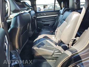 2016 Ford Explorer XLT - miniatura 13