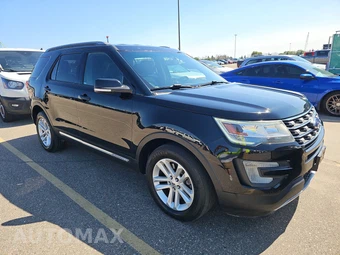 2016 Ford Explorer XLT - miniatura 3