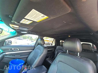 2016 Ford Explorer XLT – miniatura 11