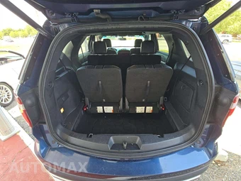 2016 Ford Explorer XLT – miniatura 15