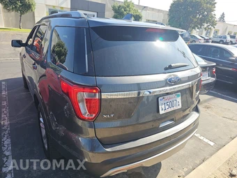 2016 Ford Explorer XLT - miniatura 5