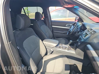 2016 Ford Explorer XLT - miniatura 8