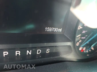 2016 Ford Explorer XLT – miniatura 12
