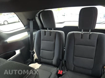 2016 Ford Explorer XLT – miniatura 14