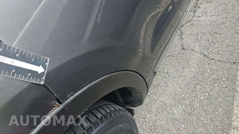 2016 Ford Explorer XLT – miniatura 21
