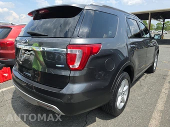 2016 Ford Explorer XLT – miniatura 4