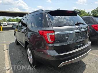 2016 Ford Explorer XLT – miniatura 6