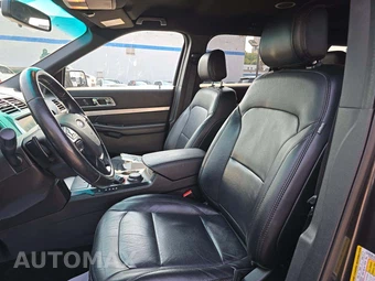 2016 Ford Explorer XLT - miniatura 6