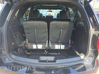 2016 Ford Explorer XLT - miniatura 15