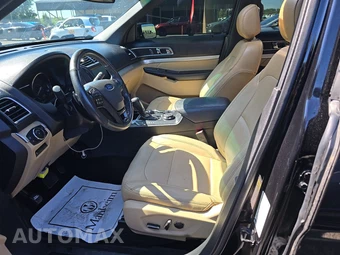 2016 Ford Explorer XLT – miniatura 7