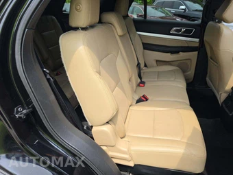 2016 Ford Explorer XLT - miniatura 17