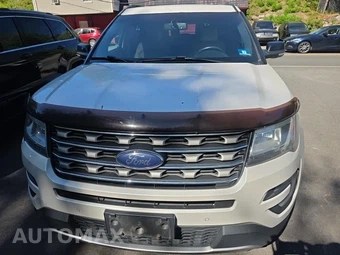 2016 Ford Explorer XLT – miniatura 2