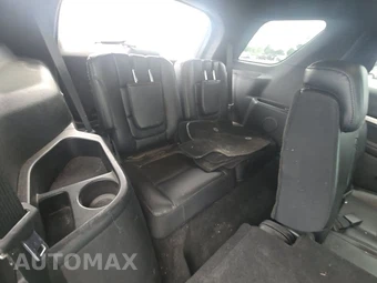 2016 Ford Explorer XLT - miniatura 14