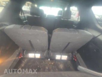 2016 Ford Explorer XLT - miniatura 17