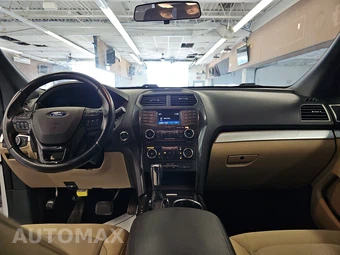 2016 Ford Explorer XLT – miniatura 11