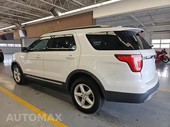 2016 Ford Explorer XLT – miniatura 6
