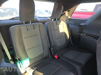 2016 Ford Explorer XLT – miniatura 14
