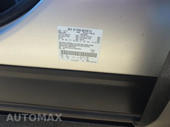 2016 Ford Explorer XLT – miniatura 15