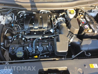 2016 Ford Explorer XLT – miniatura 16