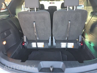 2016 Ford Explorer XLT – miniatura 17