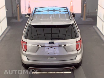 2016 Ford Explorer XLT – miniatura 5