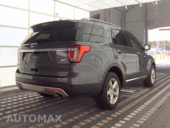2016 Ford Explorer XLT – miniatura 4