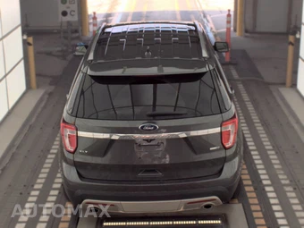 2016 Ford Explorer XLT – miniatura 5