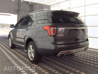 2016 Ford Explorer XLT – miniatura 6