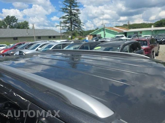 2016 Ford Explorer XLT – miniatura 12