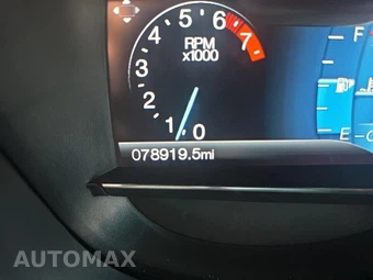 2016 Ford Explorer XLT – miniatura 15