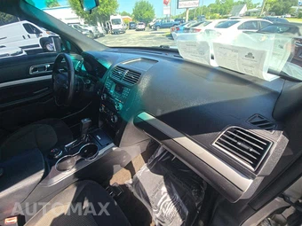 2016 Ford Explorer XLT – miniatura 17