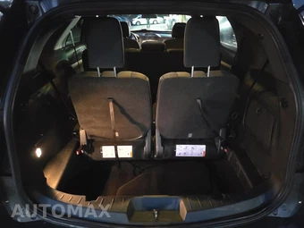 2016 Ford Explorer XLT – miniatura 17