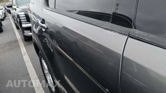 2016 Ford Explorer XLT – miniatura 23