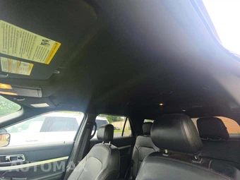 2016 Ford Explorer XLT – miniatura 11