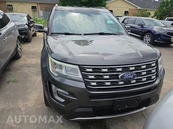 2016 Ford Explorer XLT – miniatura 2