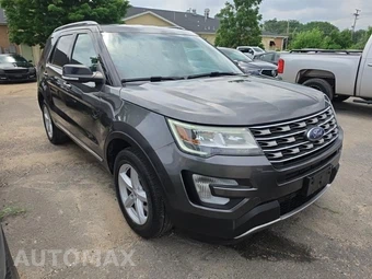 2016 Ford Explorer XLT – miniatura 3