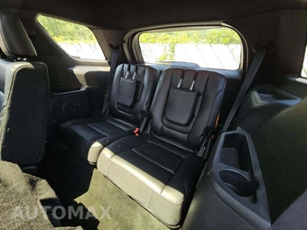 2016 Ford Explorer XLT - miniatura 14