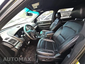 2016 Ford Explorer XLT - miniatura 7