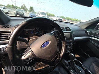 2016 Ford Explorer XLT – miniatura 11