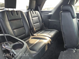 2016 Ford Explorer XLT – miniatura 14