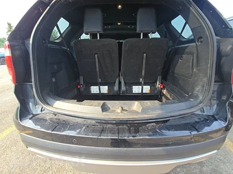 2016 Ford Explorer XLT – miniatura 17