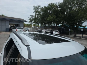 2016 Ford Explorer XLT – miniatura 12