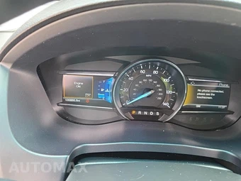 2016 Ford Explorer XLT – miniatura 15