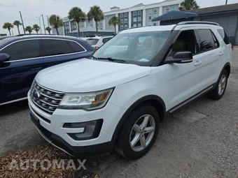 2016 Ford Explorer XLT – miniatura 3
