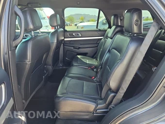 2016 Ford Explorer XLT – miniatura 13